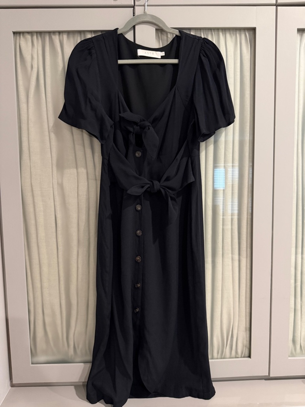 ASTR the Label Black Tie-Front Midi Dress